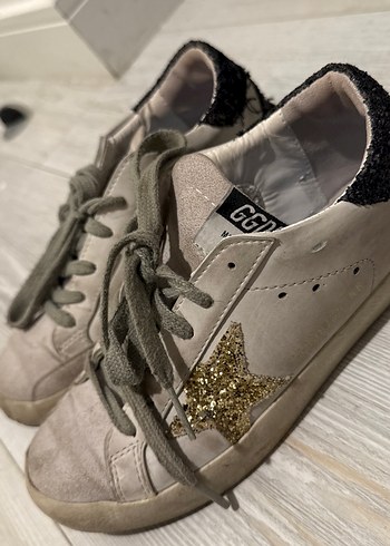 Golden Goose Deluxe 36