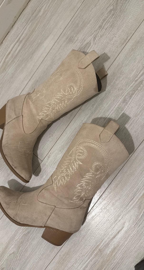 Bej Süet Nakışlı Bohem Kovboy Çizmesi - Görsel 3