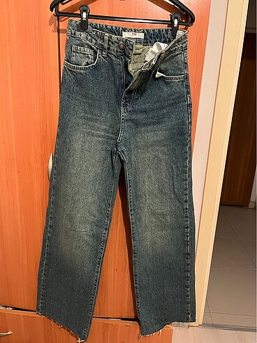 Stradivarius Pantolon