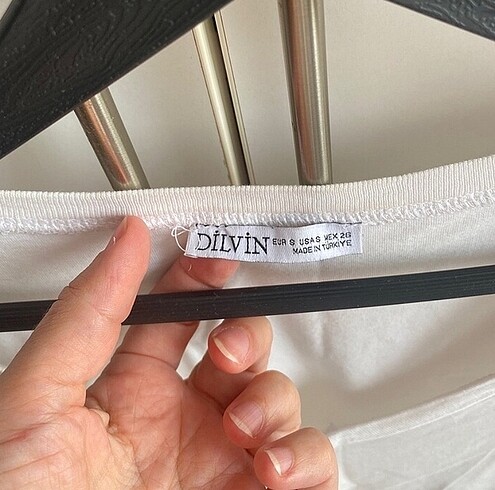 Dilvin Tişört????????