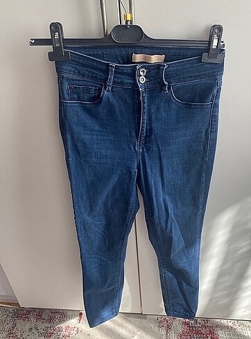 Jean????