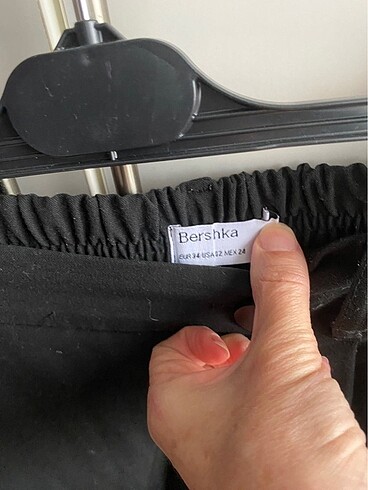 Bershka Kumaş pantolon????