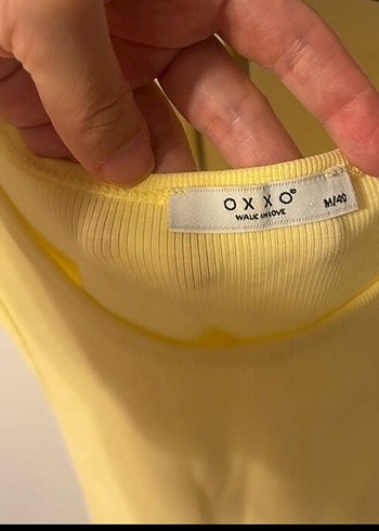 oxxo Sarı Kısa Kesim Yüksek Yakalı Kadın Atlet