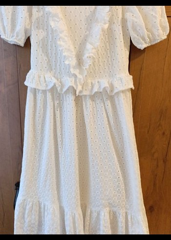 Fistolu Beyaz Maxi Elbise - Görsel 3