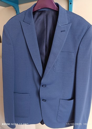 Erkek Mavi Düğmeli Normal Kesim Takım Elbise - Görsel 4