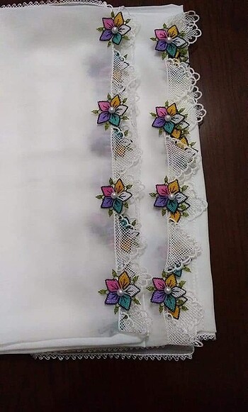 Diğer Başörtüsü