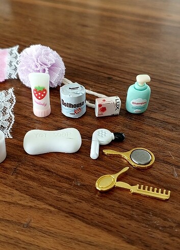 Barbie Barbie banyo set 170 tl