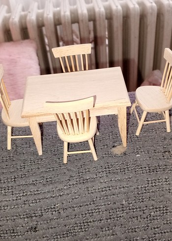 Ahşap barbie 4 lü Sandalyesi ve Masa Seti