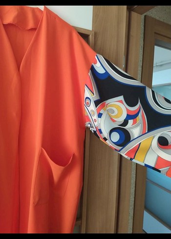 Zara Kemerli Turuncu Mini Kimono