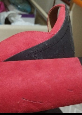 Bershka Kırmızı Süet Tokalı Kadın Topuklu Ayakkabı