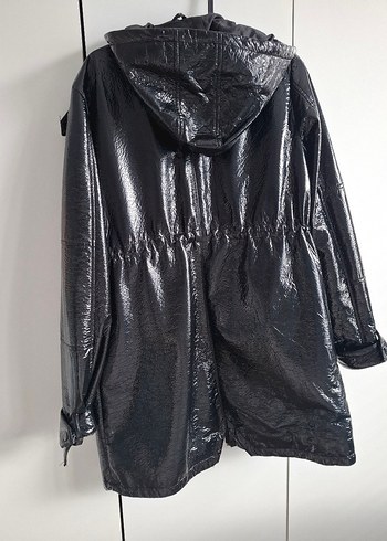 Parlak Siyah yağmurluk - Görsel 3