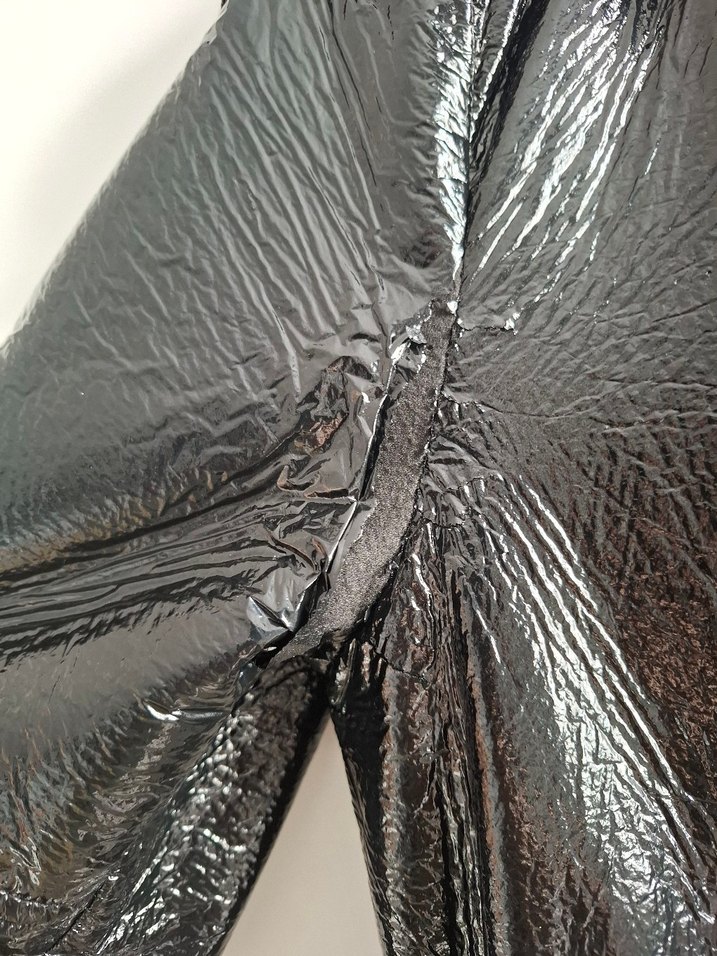 Parlak Siyah yağmurluk - Görsel 4