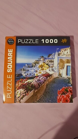 Santorini puzzle