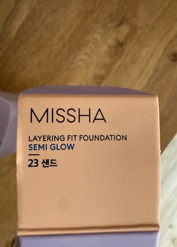 Missha parlak bitiş fondöten - Görsel 5