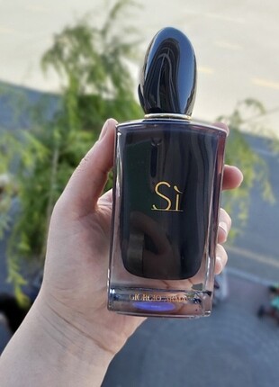 Giorgio Armani Si Intense Bayan Edp 100Ml 