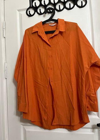 Düğmeli Turuncu Keten Gömlek - Görsel 2