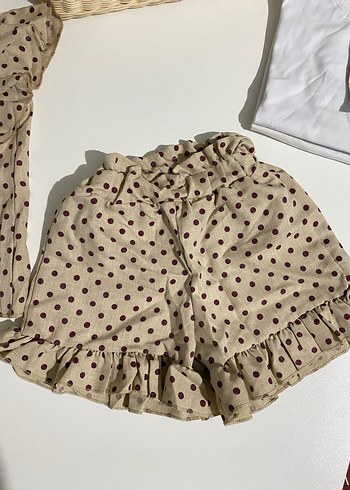 Puantiye Desenli Bebek Kız Takımı - Görsel 2