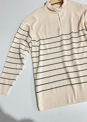 Bej Çizgili Yüksek Yakalı Kadın Kazak - Görsel 7
