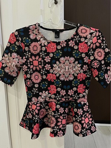 H&M Tshirt