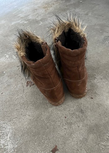 Kahverengi Süet Kürklü Dolgu Topuklu Bot - Görsel 2