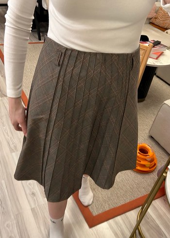 Bej Pileli Midi Etek - Görsel 2