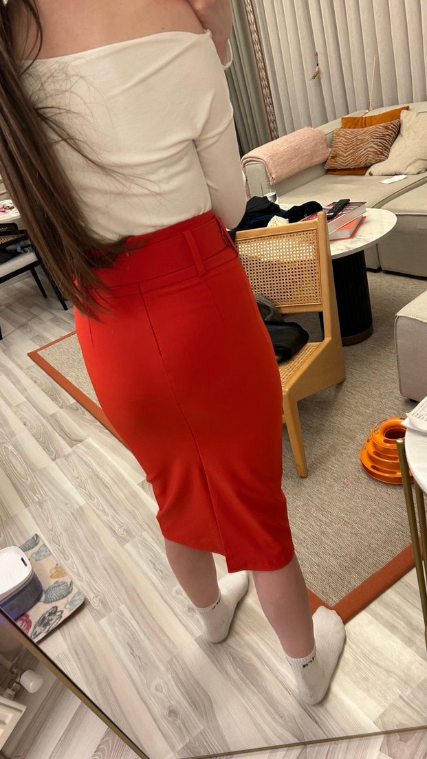 Kırmızı Beli Kemerli Kalem Etek - Görsel 5