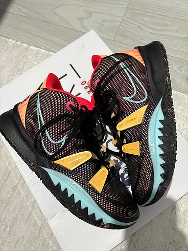nike kyrıe 7 - Görsel 2