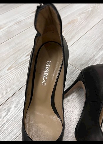 Divarese Siyah Deri Stiletto - Görsel 4