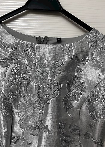 Gri Nakışlı Kısa Abiye Elbise - Görsel 8