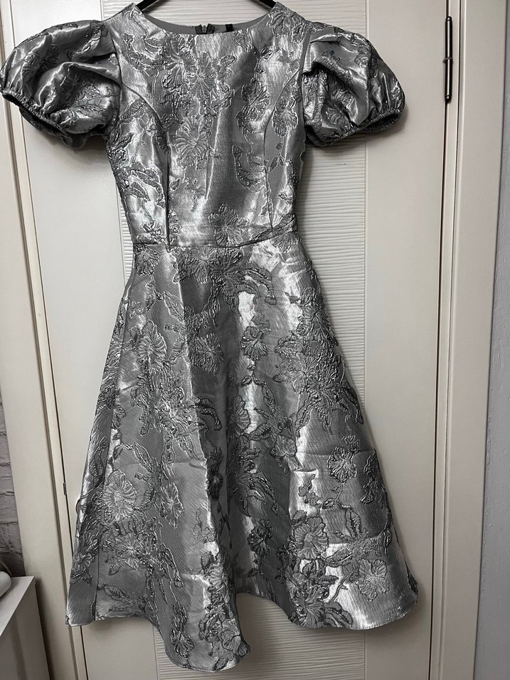 Gri Nakışlı Kısa Abiye Elbise - Görsel 5