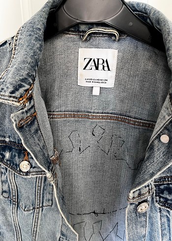 Zara Düğmeli Nakışlı Kadın Kot Ceket - Görsel 2