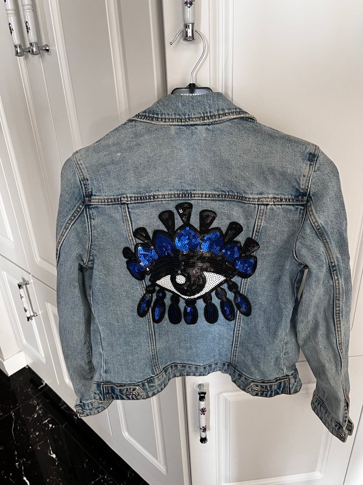 Zara Düğmeli Nakışlı Kadın Kot Ceket - Görsel 4