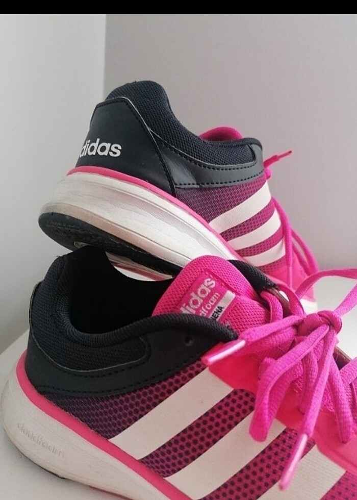 Adidas spor ayakkabı - Görsel 2