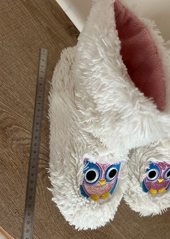 Beyaz Nakışlı Peluş Kız Ev Terliği - Görsel 4