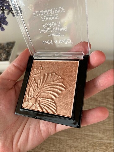 Wet n wild Highlighter powder sıfır aydınlatıcı
