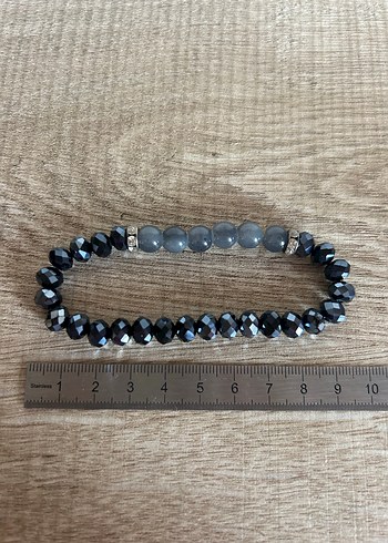 Siyah Boncuklu Minimalist Kadın Bileklik - Görsel 3