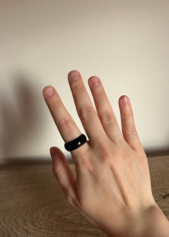 Parlak Siyah Minimalist Gotik Yüzük - Görsel 2