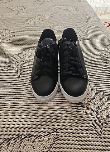 40 Beden Siyah beyaz Sneaker