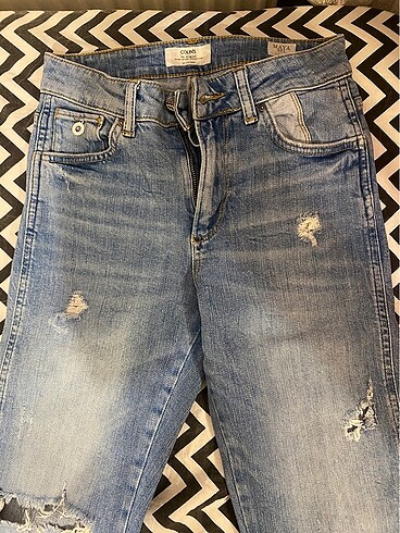 mom jean
