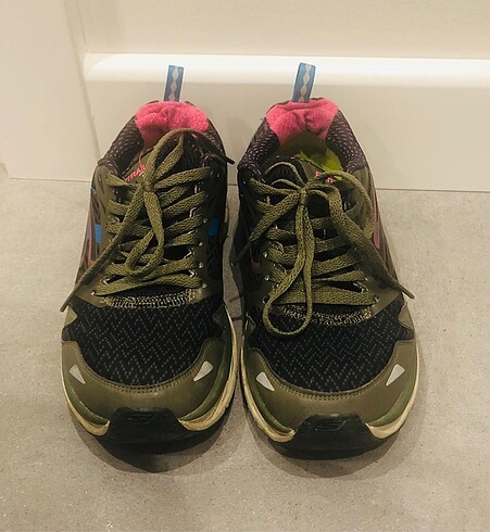 Skechers ayakkabı 36 numara