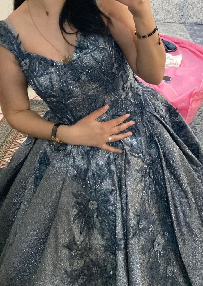 Gri V Yaka Modern Klasik Uzun Abiye - Görsel 2