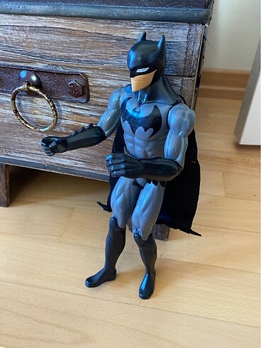 Beden Batman Figür Oyuncak Eklem Yerleri Oynuyor