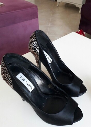 36,5 Beden STEVE MADDEN AYAKKABI.(ORJINAL ÜRÜN)