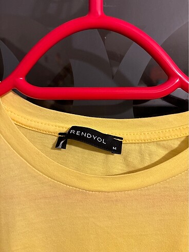 Trendyol & Milla Sarı tişört