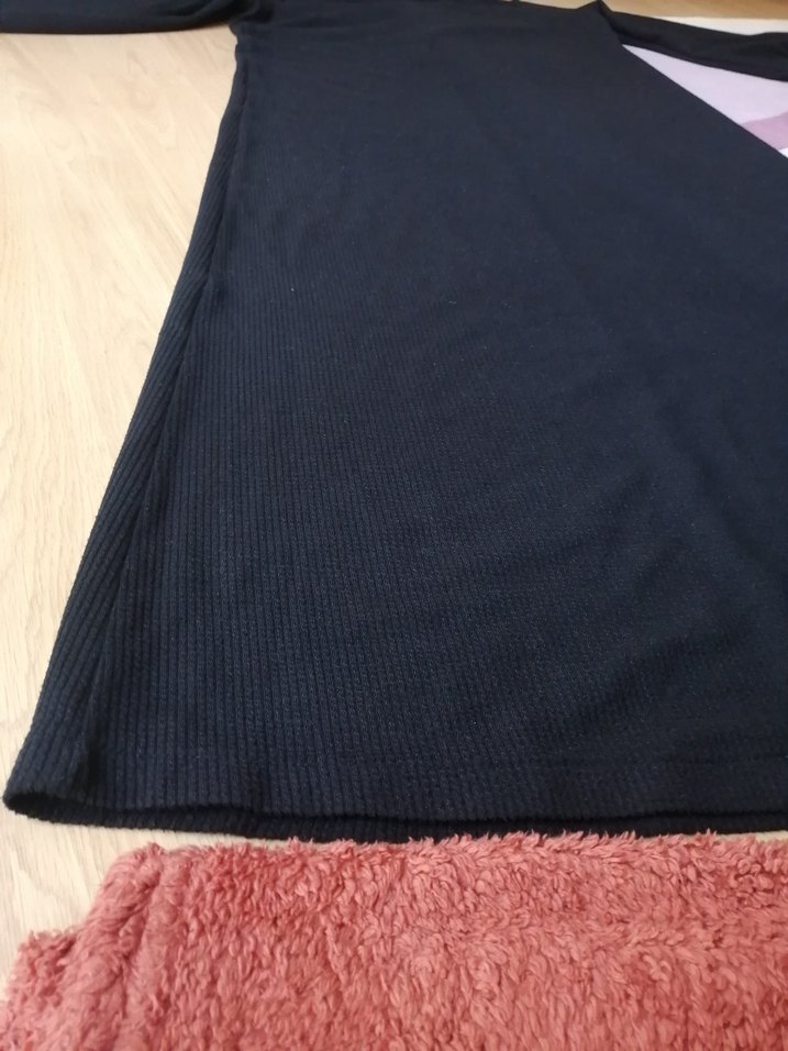 Uzun Siyah Drapeli Kadın Elbise - Görsel 4