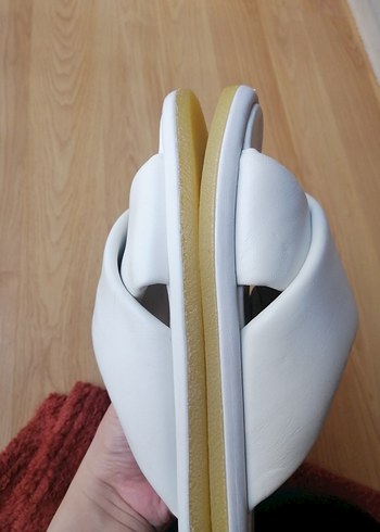 Beyaz deri zara Kadın Terlik - Görsel 7