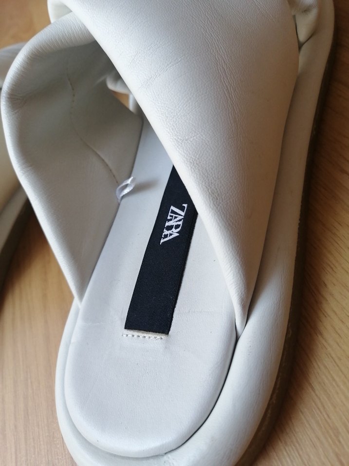 Beyaz deri zara Kadın Terlik - Görsel 3