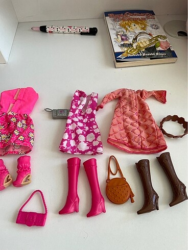 Beden Renk Orijinal Barbie elbise ve aksesuar