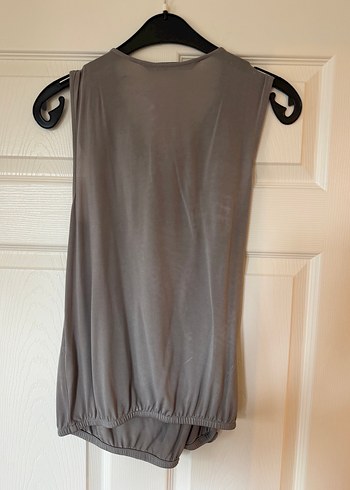 Gri Drapeli Kolsuz Kadın Bluz - Görsel 2