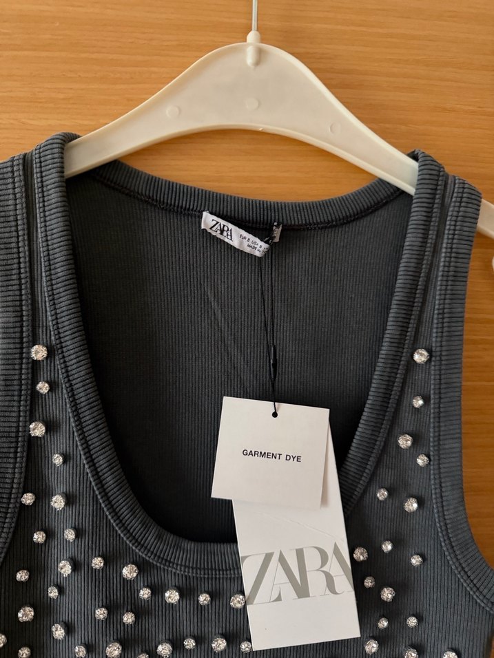 Zara Taş İşlemeli Gri Uzun Kalem Elbise - Görsel 3